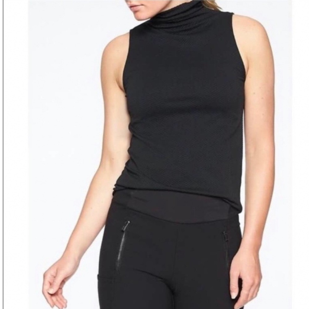 Athleta Flurry Base Layer Tank Mock Neck Black Size M Running Layering
